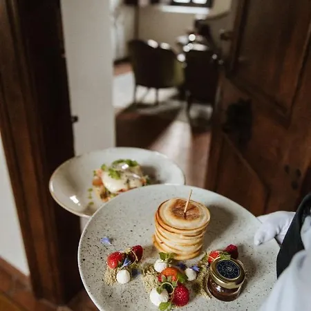 Monte Pacis Hotel In Pazaislis - Pets Travel For Free In February 4*