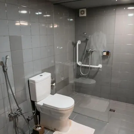 Monte Pacis Hotel In Pazaislis 4*