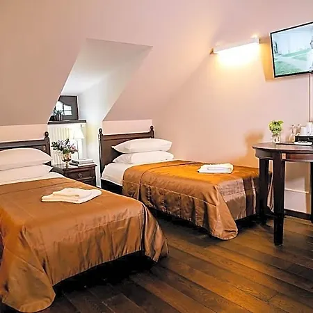 Hotell Monte Pacis In Pazaislis 4*