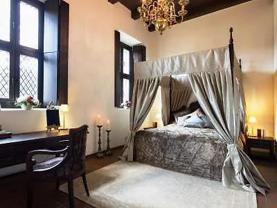 Monte Pacis Hotel In Pazaislis - Pets Travel For Free In February Kaunas