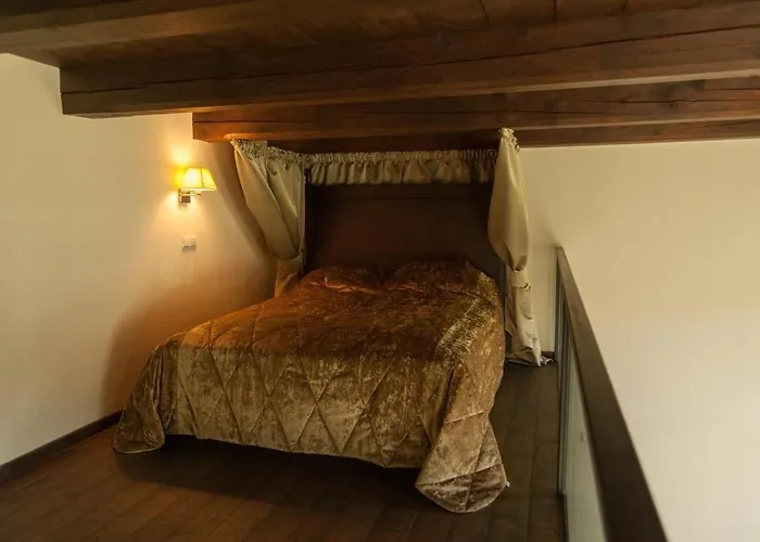 Monte Pacis Hotel In Pazaislis Kaunas